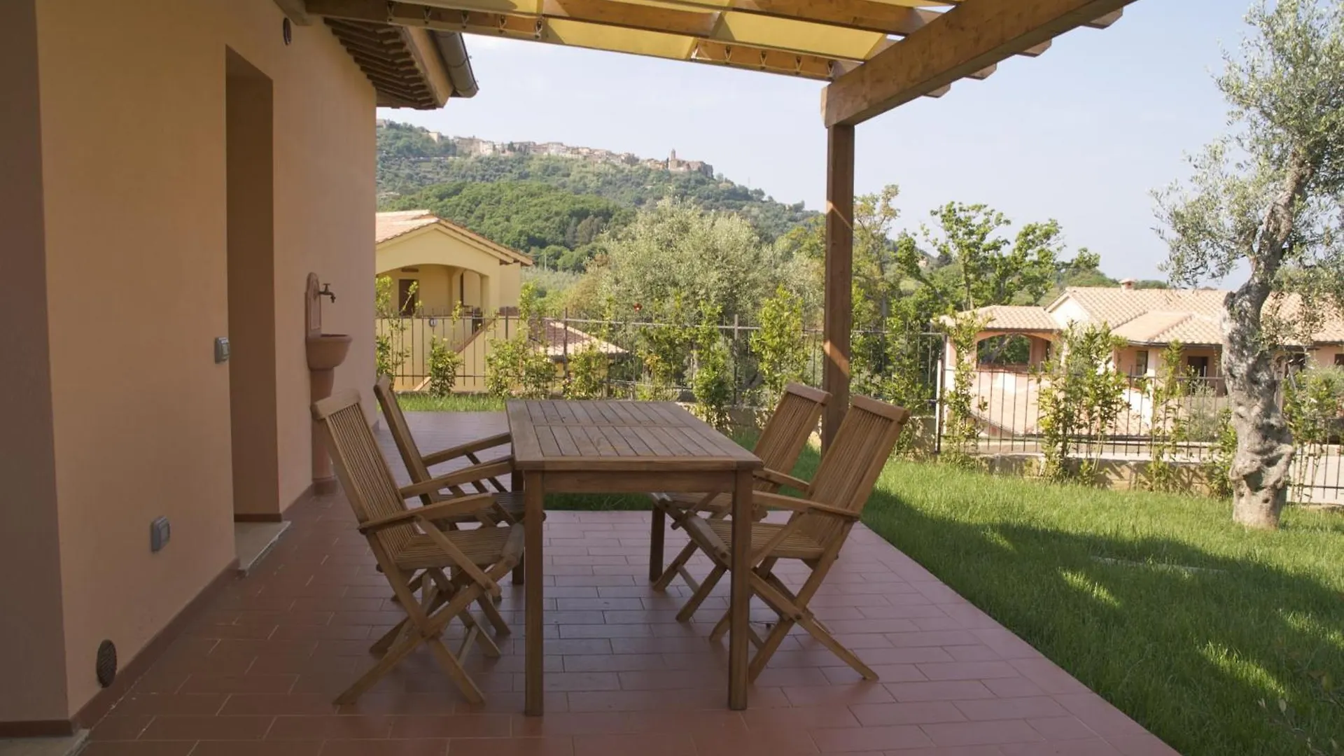 Borgo Etrusco Apart otel Scarlino 4*,