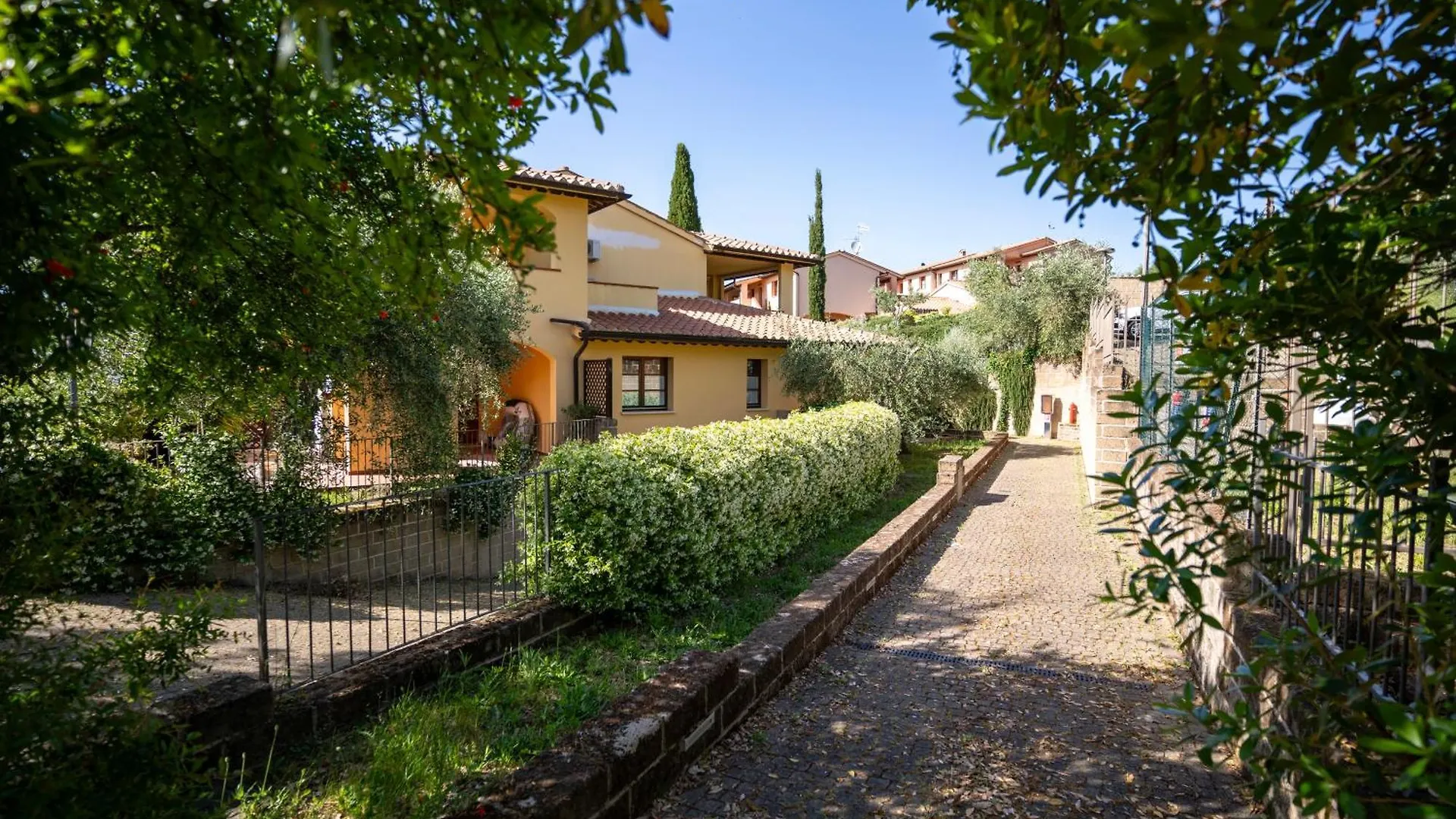 Borgo Etrusco Aparthotel Scarlino Italy