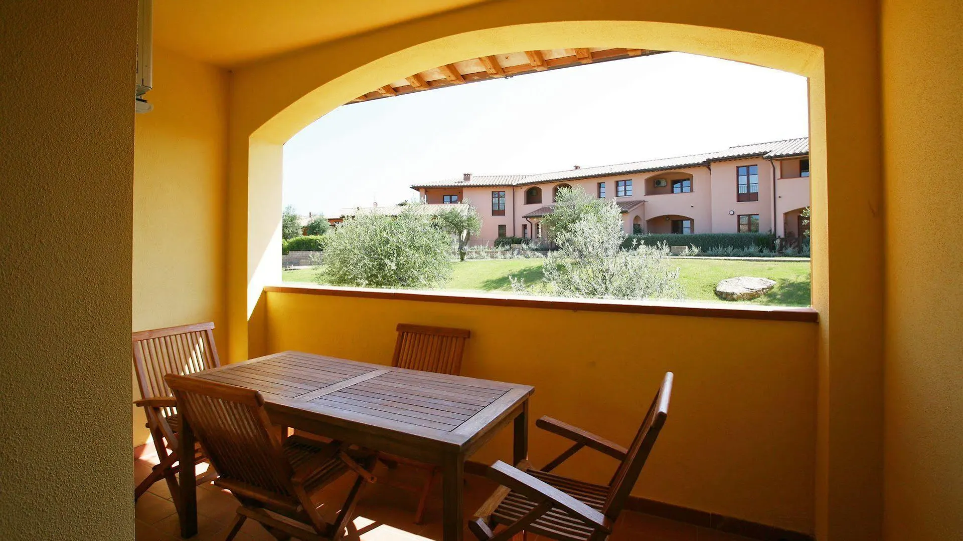 Borgo Etrusco Aparthotel Scarlino